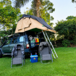 Toyota Land Cruiser V8 with Rooftop Tent